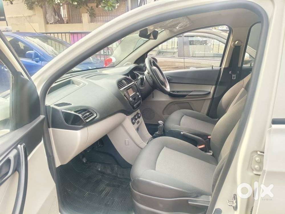Tata Tiago 1.2 Revotron Xt (o), 2019, Petrol
