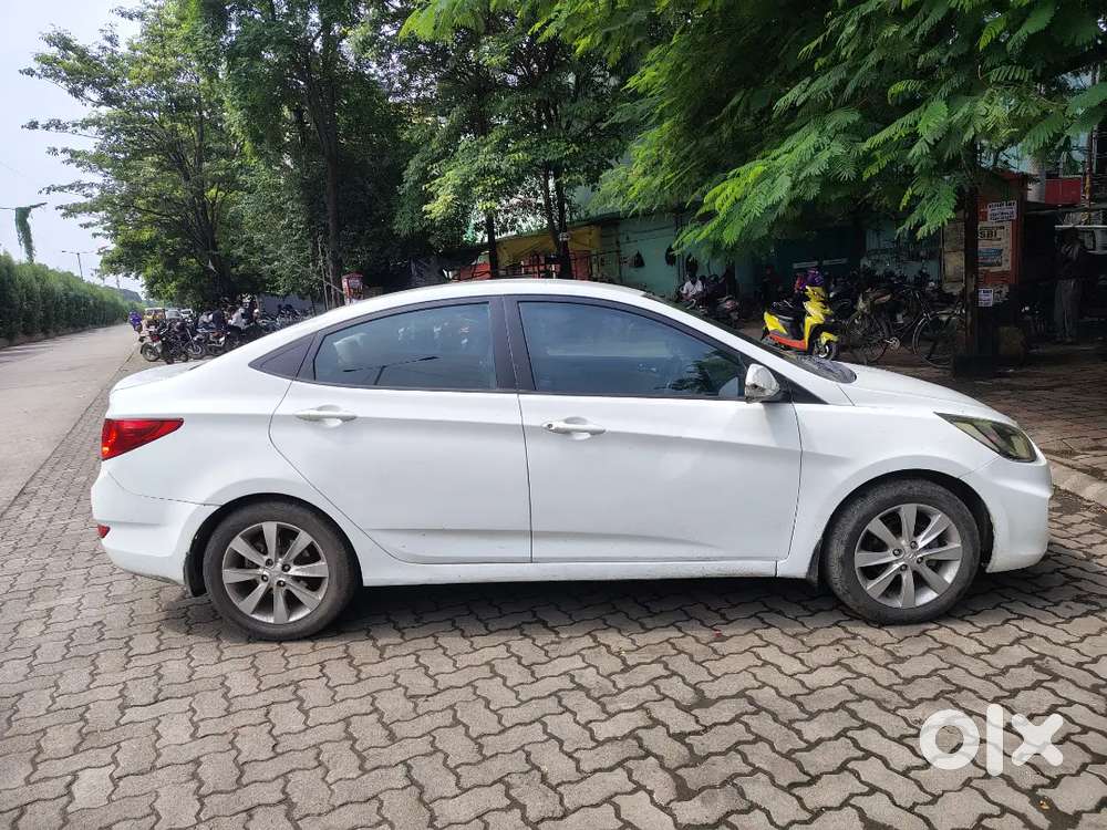 Hyundai Verna Crdi 2012