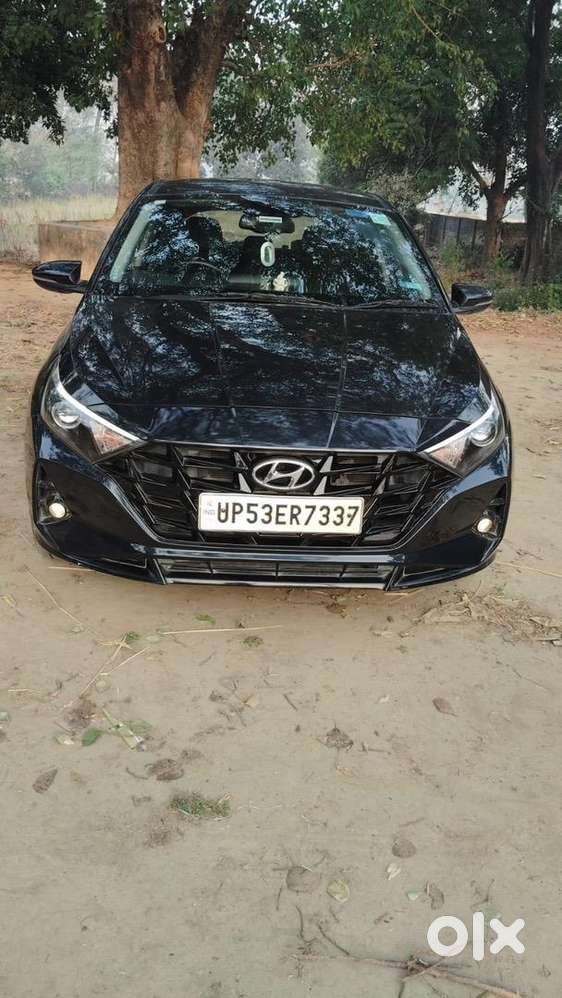 New I20 Top Model Well Maintain Good Condition