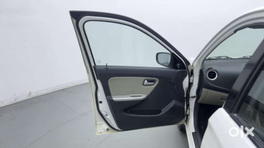 Maruti Suzuki Alto K10 2010-2014 Vxi, 2016, Petrol