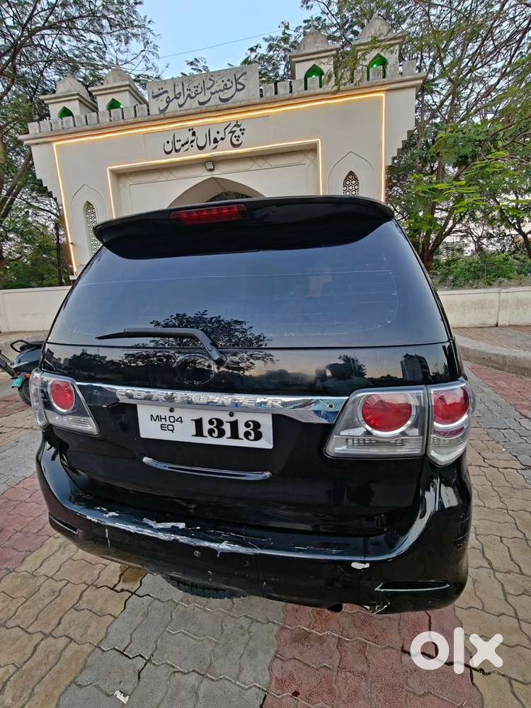Toyota Fortuner 2010 Model