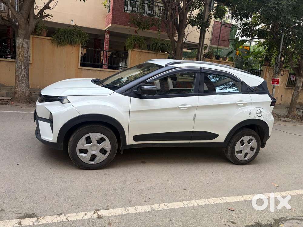 Tata Nexon Pure 1.5 Revotorq Diesel 6mt, 2024, Diesel