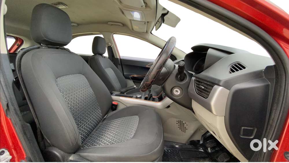 Tata Nexon 1.2 Revotron Xm, 2018, Petrol