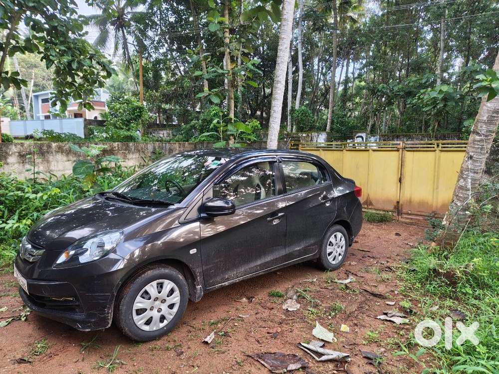 Showroom Condition Honda Amaze For Sale