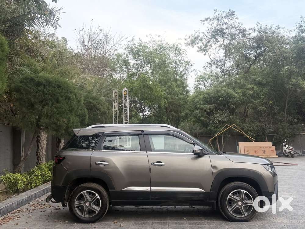 Maruti Suzuki Brezza 1.5 Vxi Smart Hybrid, 2024, Petrol