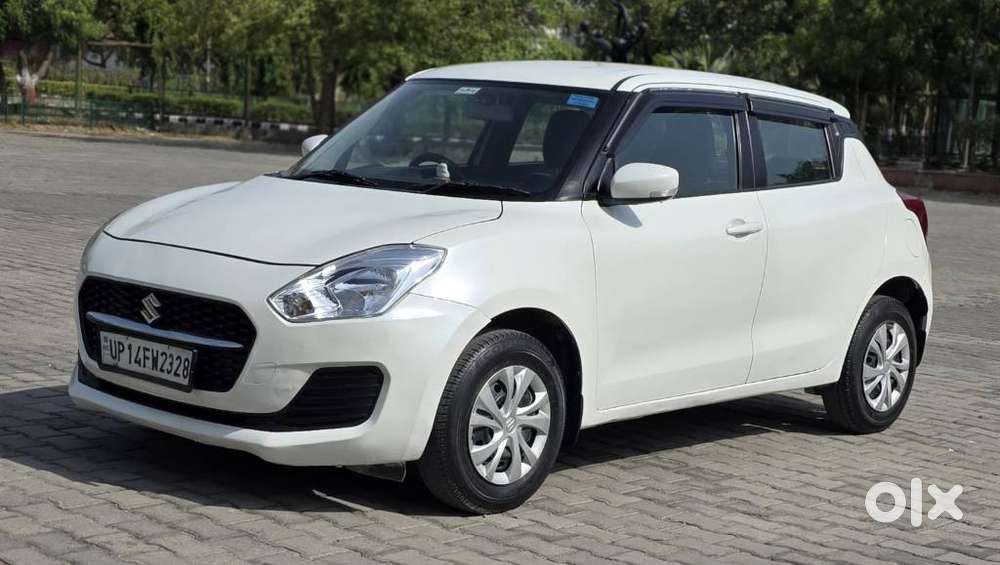 Maruti Suzuki Swift 1.2 Vxi (o), 2023, Petrol