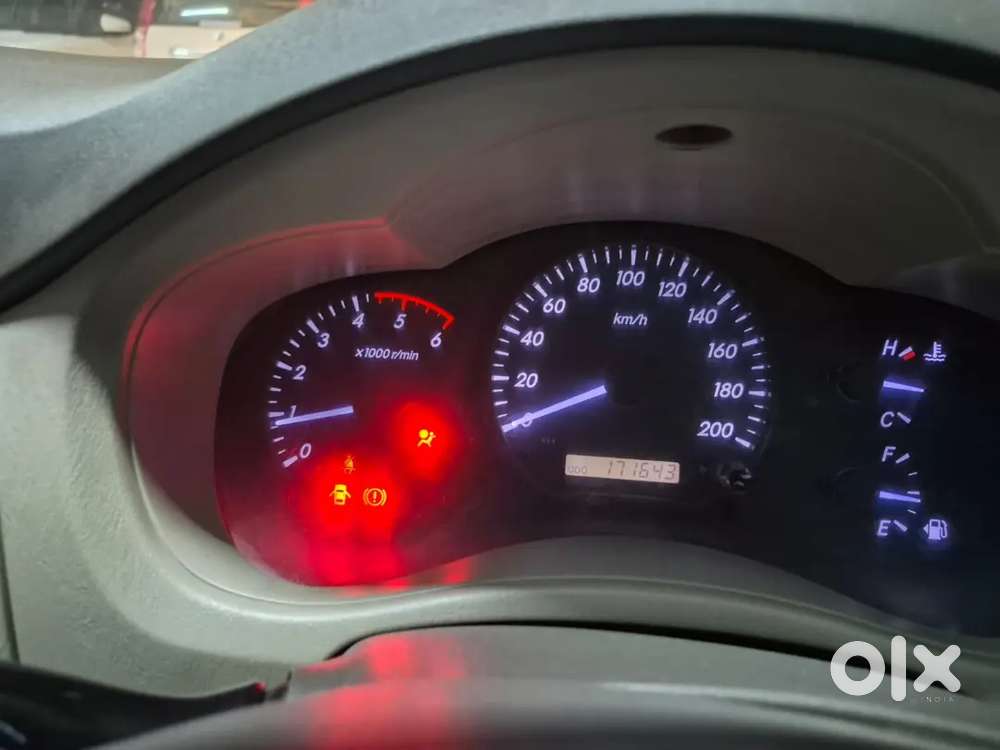 Innova Diesel 2012 Model.with 2keys