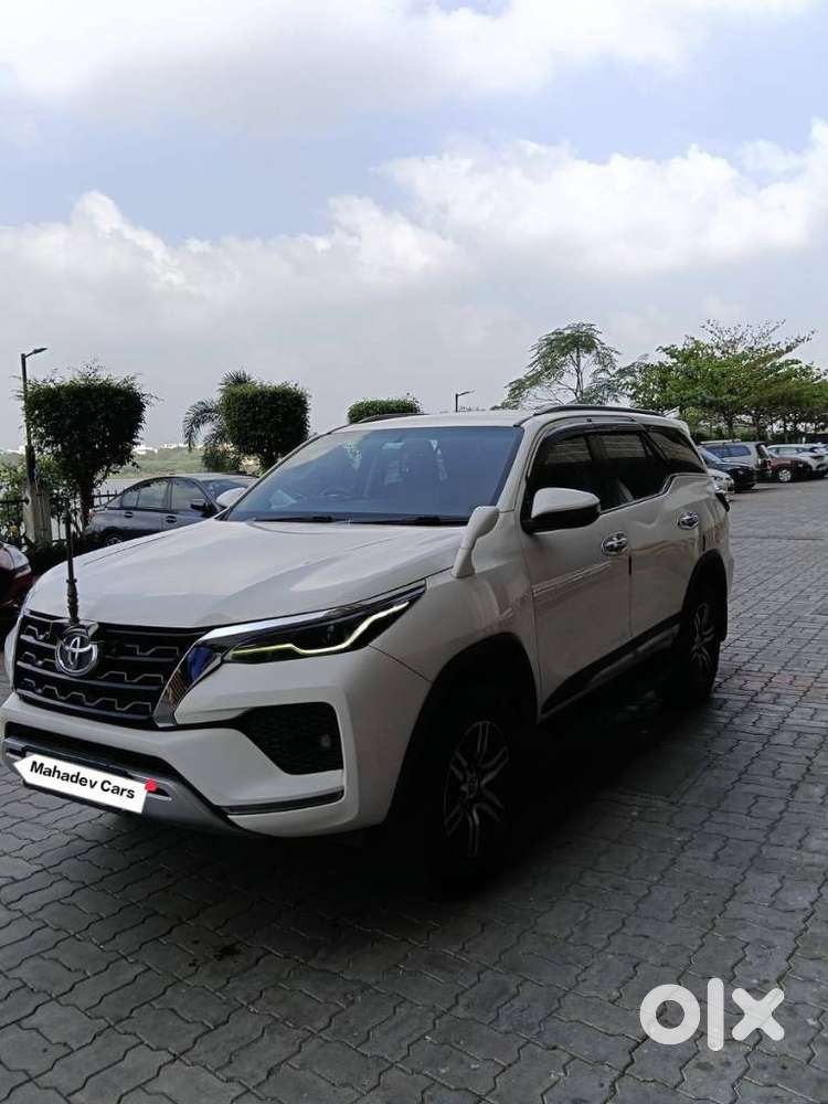 Toyota Fortuner 4x2 Mt 2.8 Diesel, 2022, Diesel