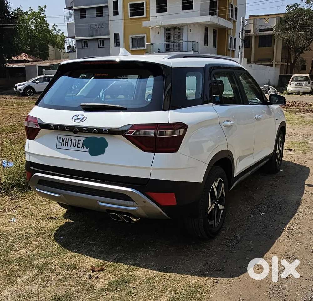 Hyundai Alcazar Auto 2023 Diesel 83000 Km Driven