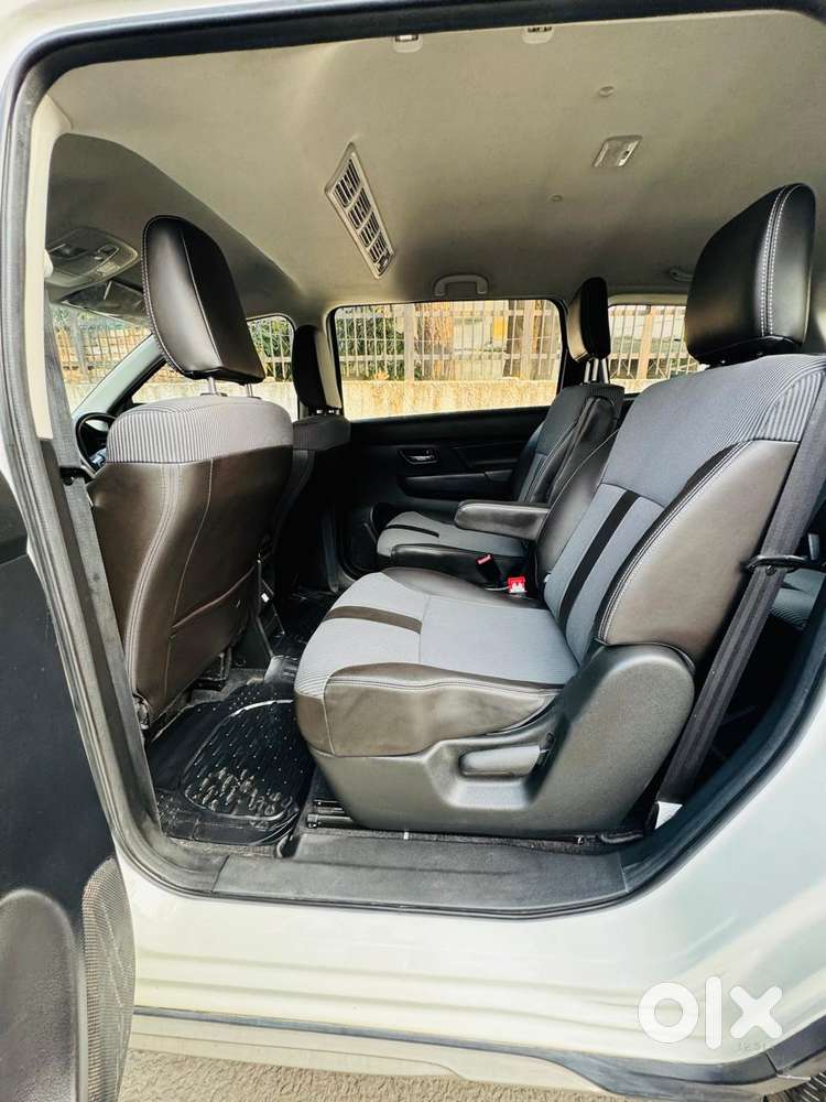 Maruti Suzuki Xl6 1.5 Zeta Mt, 2022, Petrol