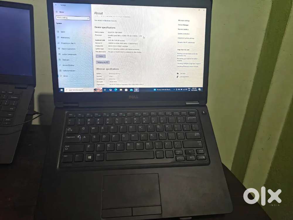 Urgent sale 
Dell latitude 5480 i5 7th generation 8Gb Ram & 256 GB SSD