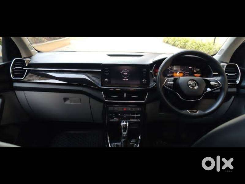 Skoda Kushaq Style 1.0l Tsi At, 2023, Petrol