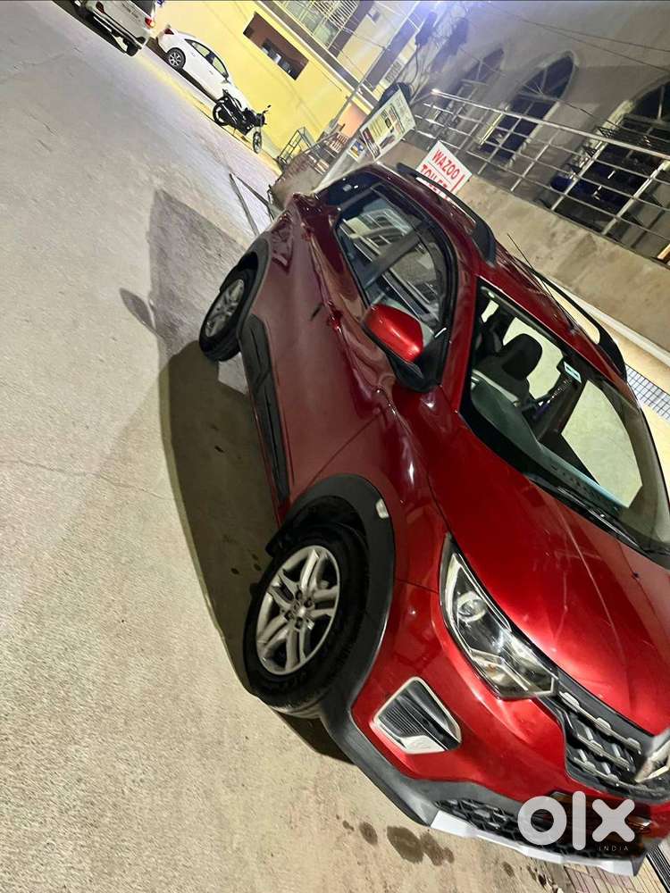 Renault Triber Rxz 2020  Top Model  Showroom Service  Mint Conditio