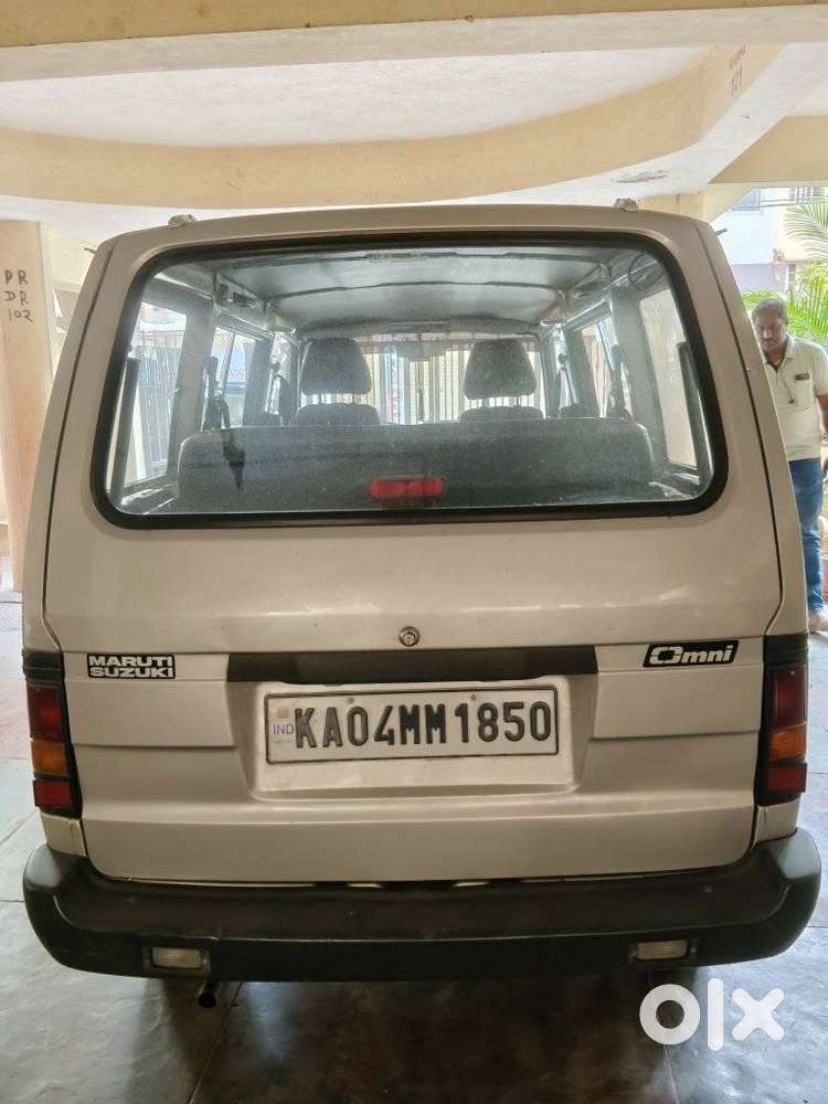 Maruti Suzuki Omni Mpi Std Bsiv, 2013, Petrol
