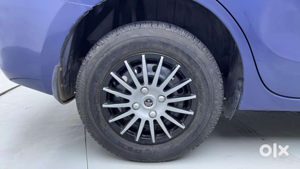 Maruti Suzuki Dzire 1.2 Vxi Amt, 2019, Petrol