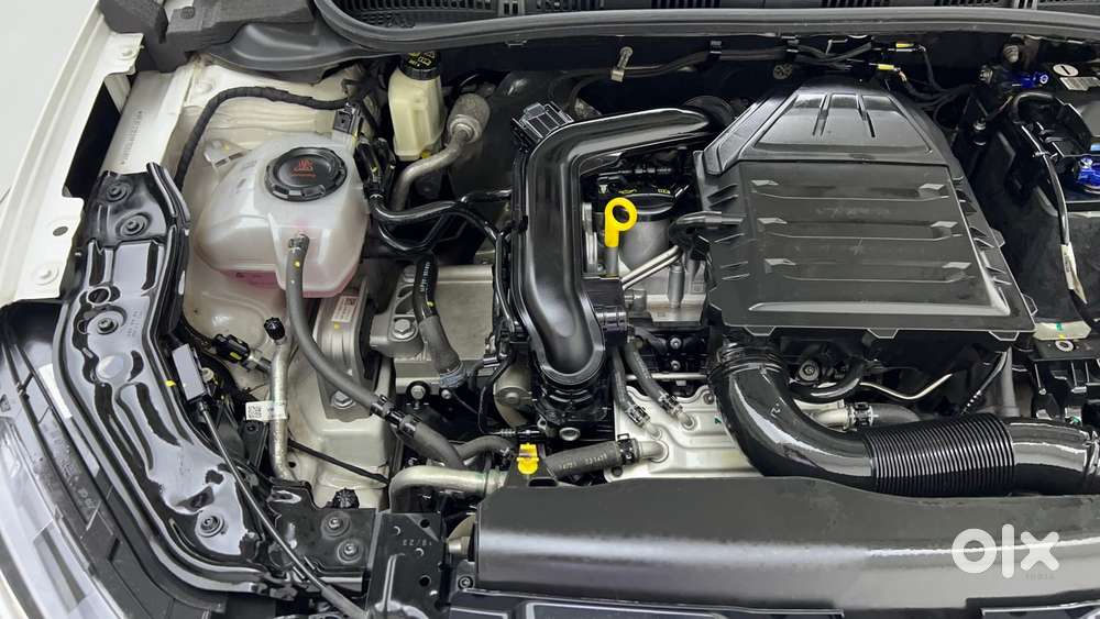 Volkswagen Virtus 1.0 Topline Tsi At, 2023, Petrol