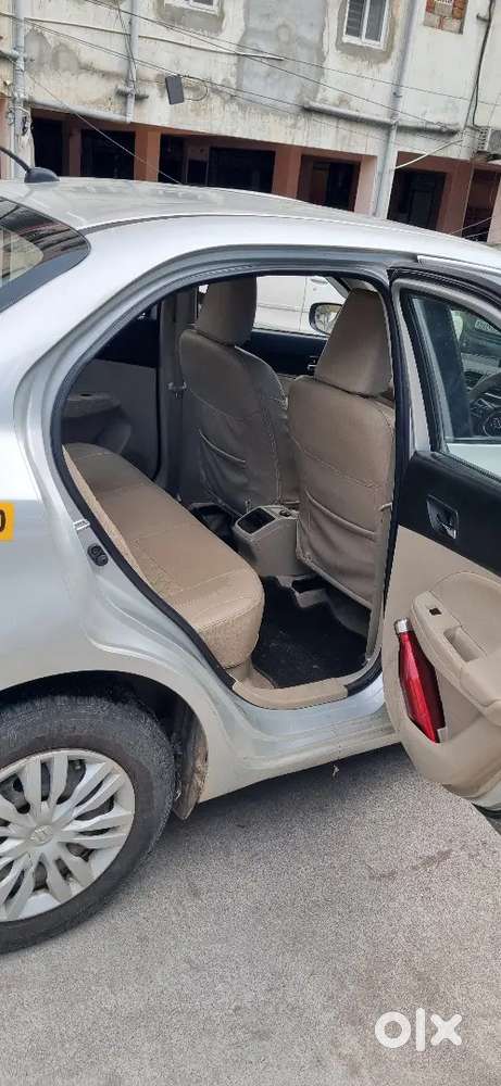 Maruti Suzuki Dzire 1.2 Vxi 2017