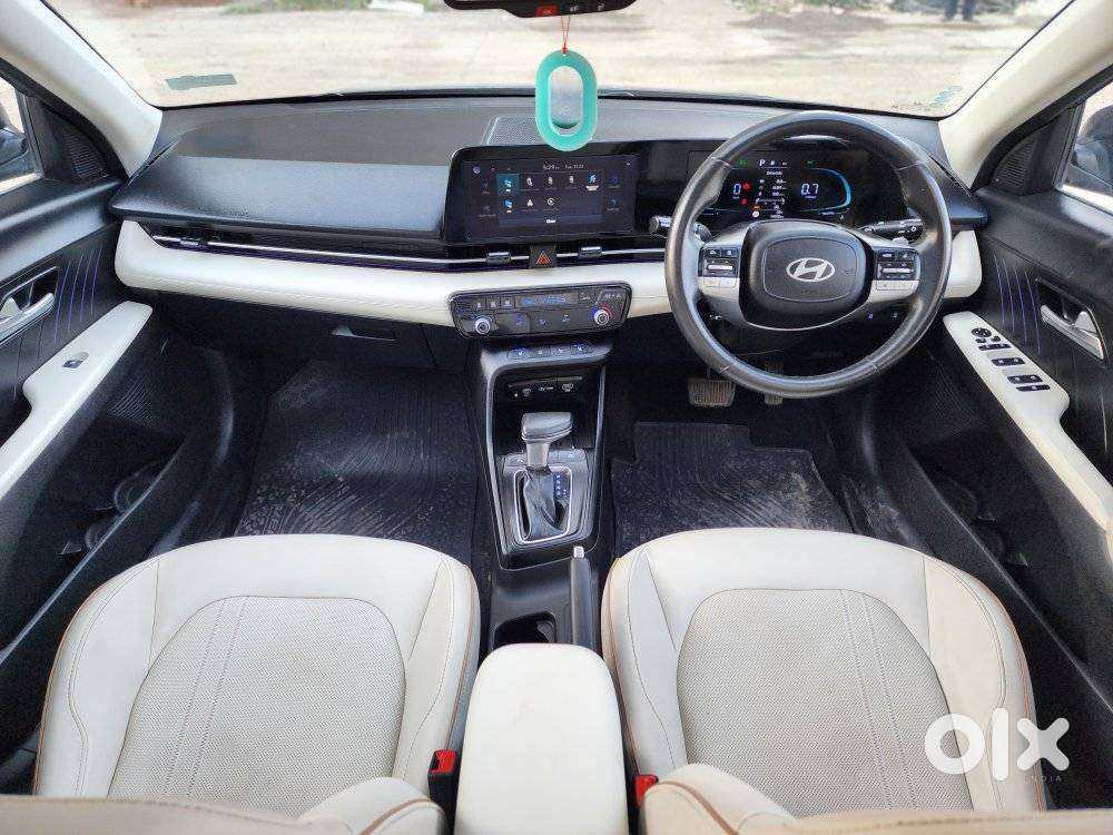 Hyundai Verna 1.5 Sx (o) Ivt, 2023, Petrol
