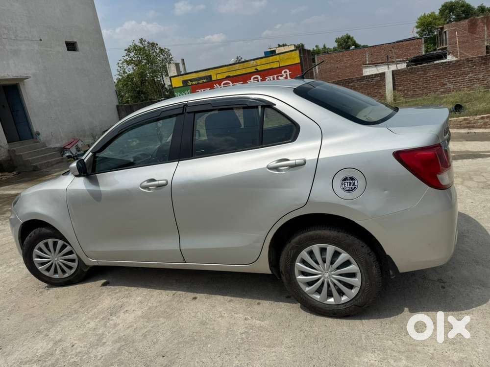 Maruti Suzuki Dzire 2017 Petrol 850000 Km Driven
