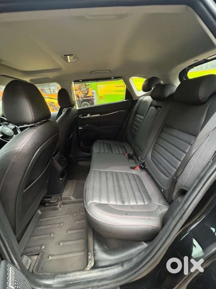Kia Seltos 1.5 Gtx+ Diesel At Dual Tone, 2023, Diesel