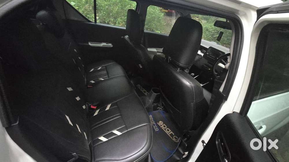 Maruti Suzuki Ignis 2017 Petrol Well Maintained