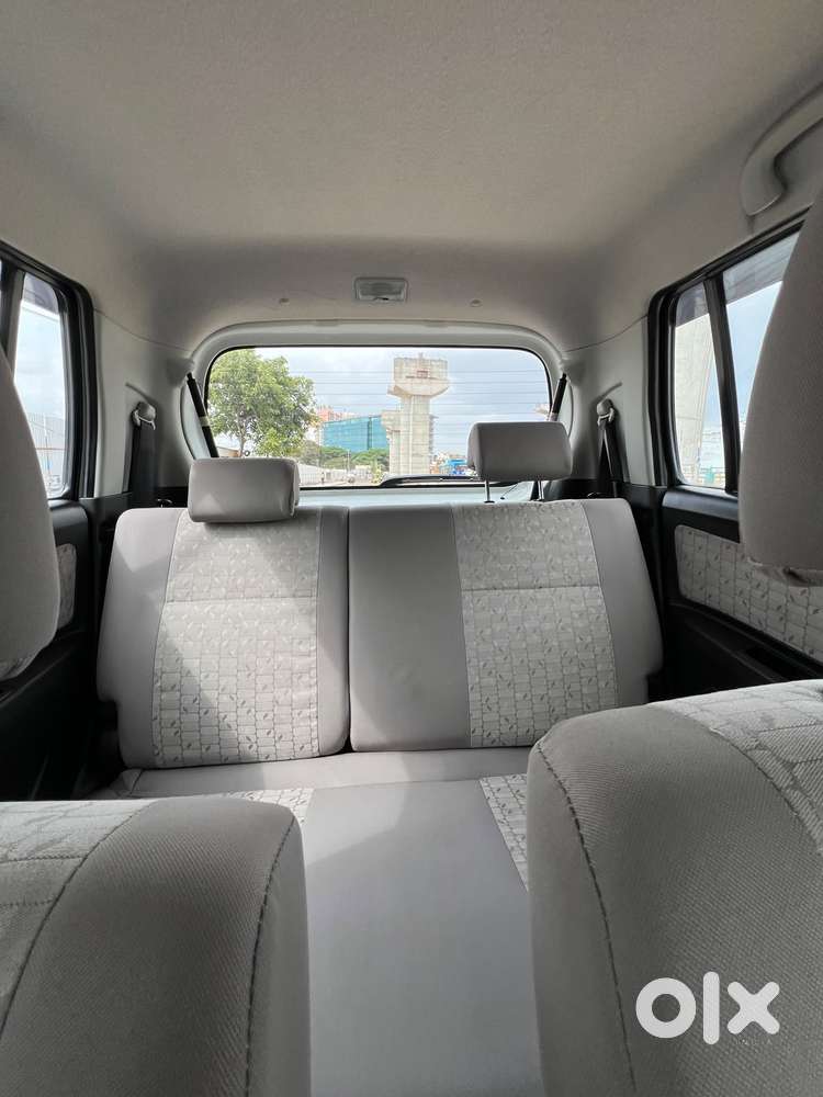 Maruti Suzuki Wagon R Vxi Amt1.2, 2016, Petrol