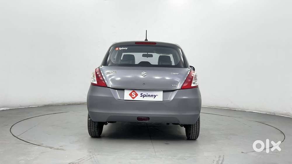 Maruti Suzuki Swift Vvt Vxi, 2016, Petrol