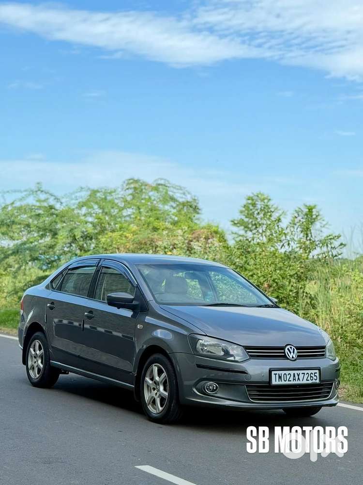 Volkswagen Vento 2010-2013 Petrol Highline, 2013, Petrol