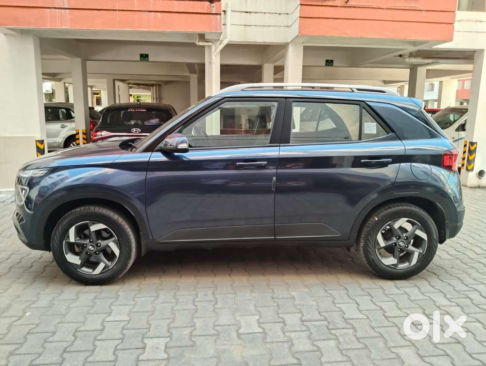 Hyundai Venue Sx Mt, 2019, Petrol