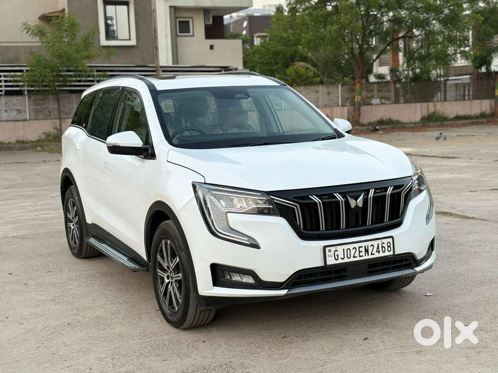 Mahindra Xuv700 2.2 Ax 7 Diesel Mt Luxury Pack Str, 2025, Diesel