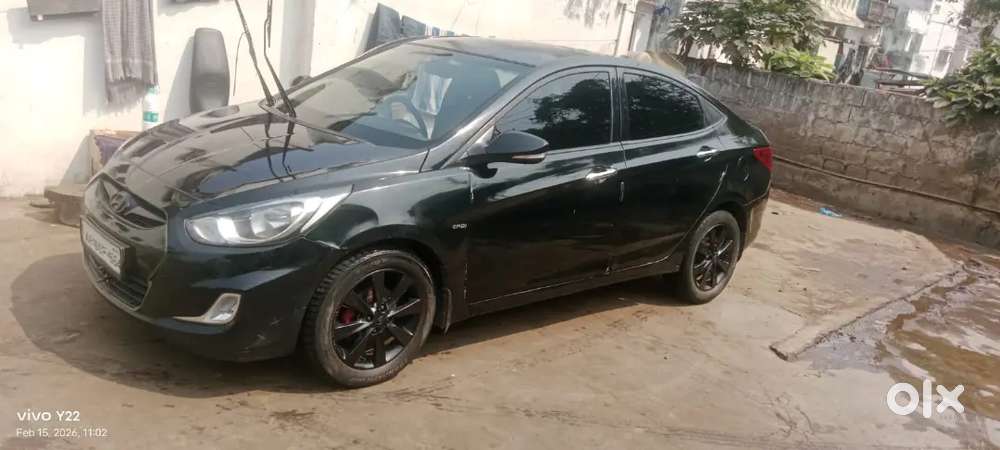 Hyundai Verna 2013 Diesel 120000 Km Driven