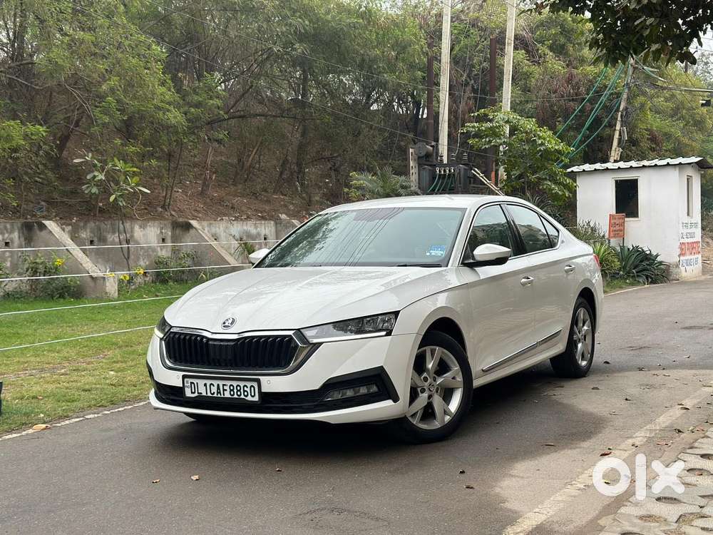 Skoda Octavia 2.0 Style Tsi At, 2022, Petrol