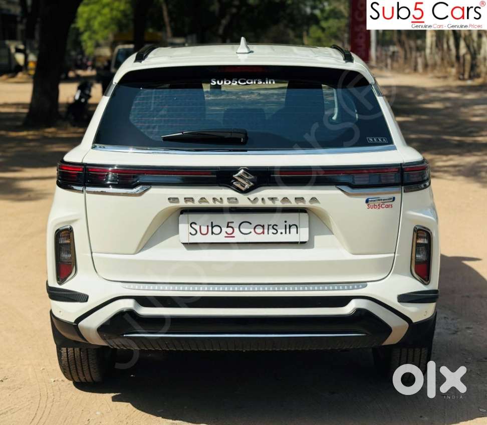 Maruti Suzuki Grand Vitara 1.5 Alpha Smart Hybrid At, 2025, Petrol