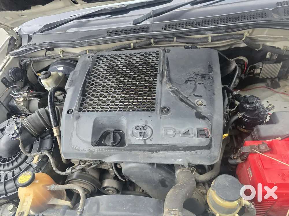 Toyota Fortuner 2012