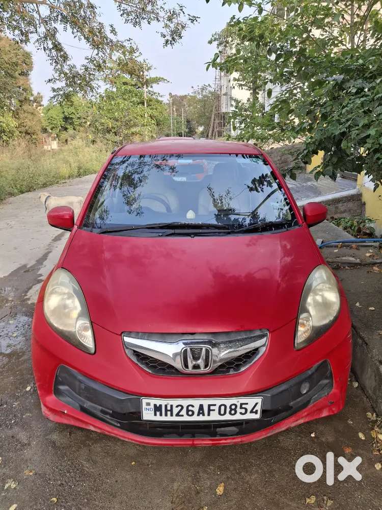 Honda Brio 2012 Petrol Well Maintained