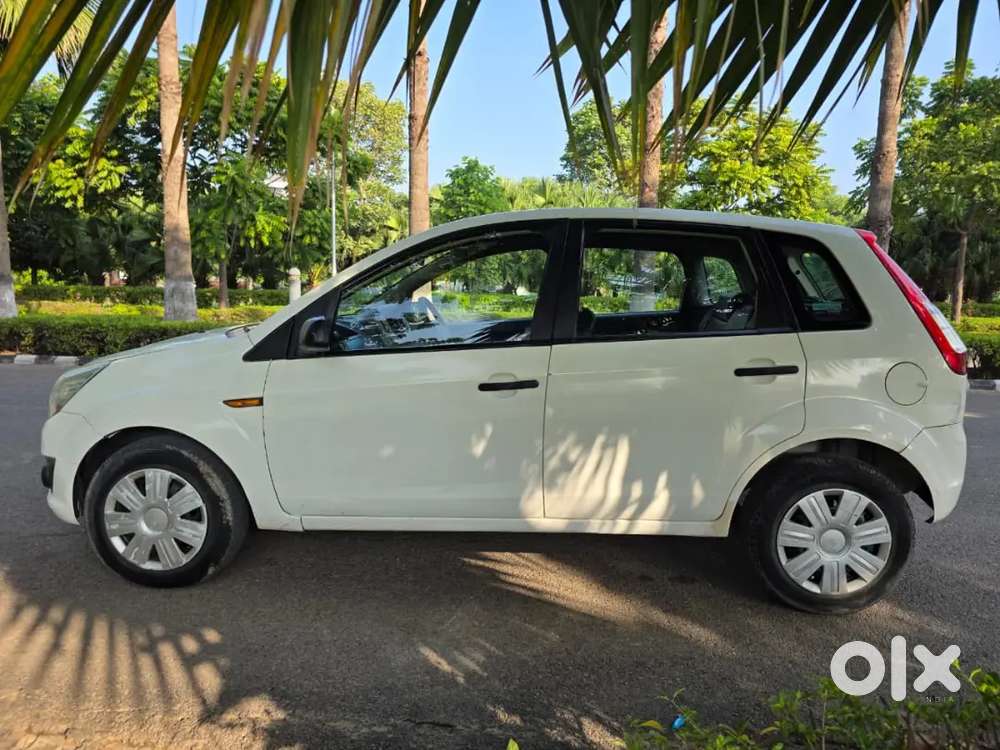 Ford Figo Diesel 2013 White 1st Owner Pb Number
