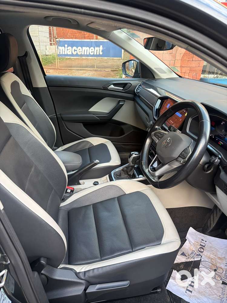 Volkswagen Taigun 1.0 Tsi Topline At, 2023, Petrol