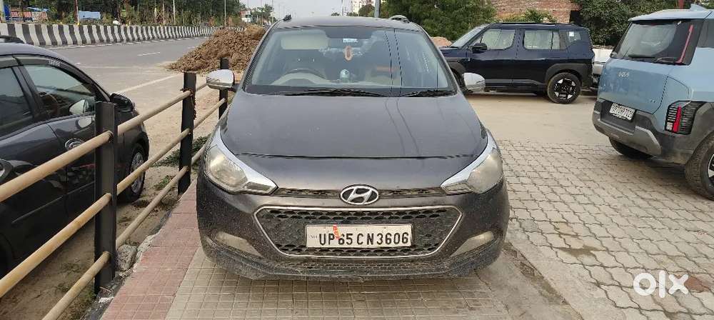 Hyundai I20 2017 Petrol 126000 Km Driven