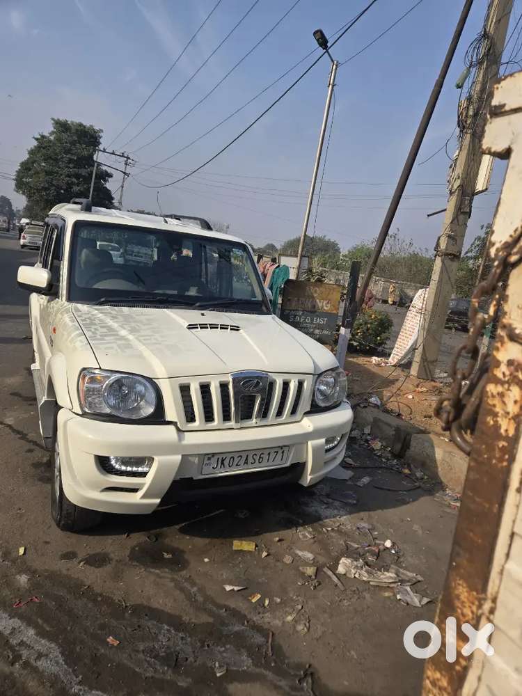 Mahindra Scorpio