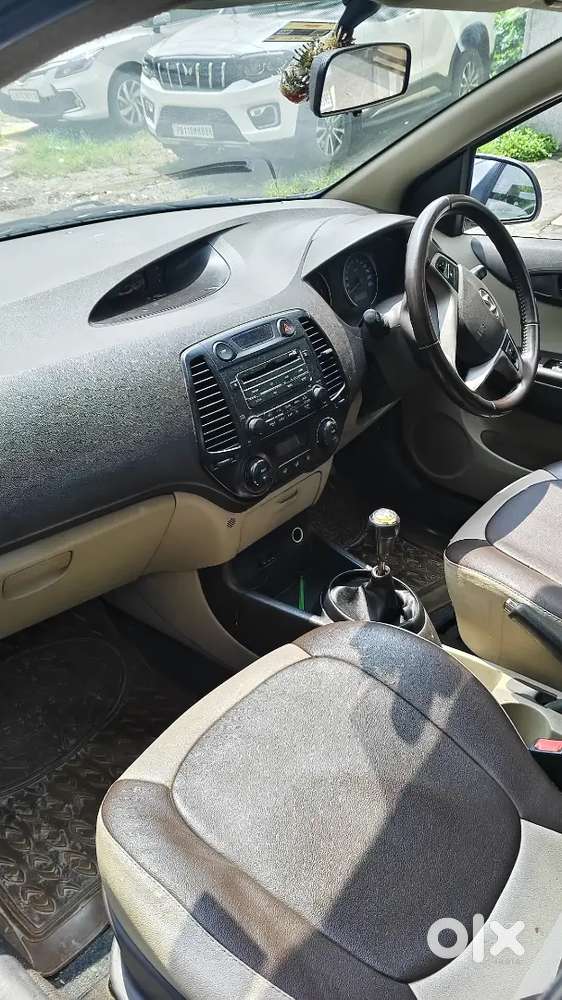 Hyundai I20 Asta 2010