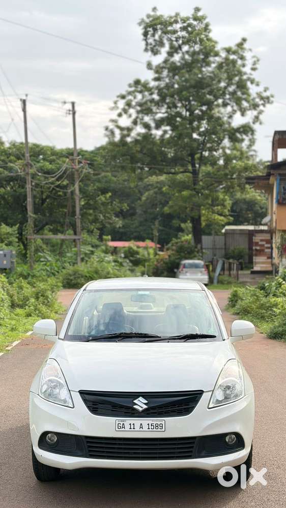 Maruti Suzuki Swift Dzire 1.2 Lxi Bsiv, 2015, Petrol