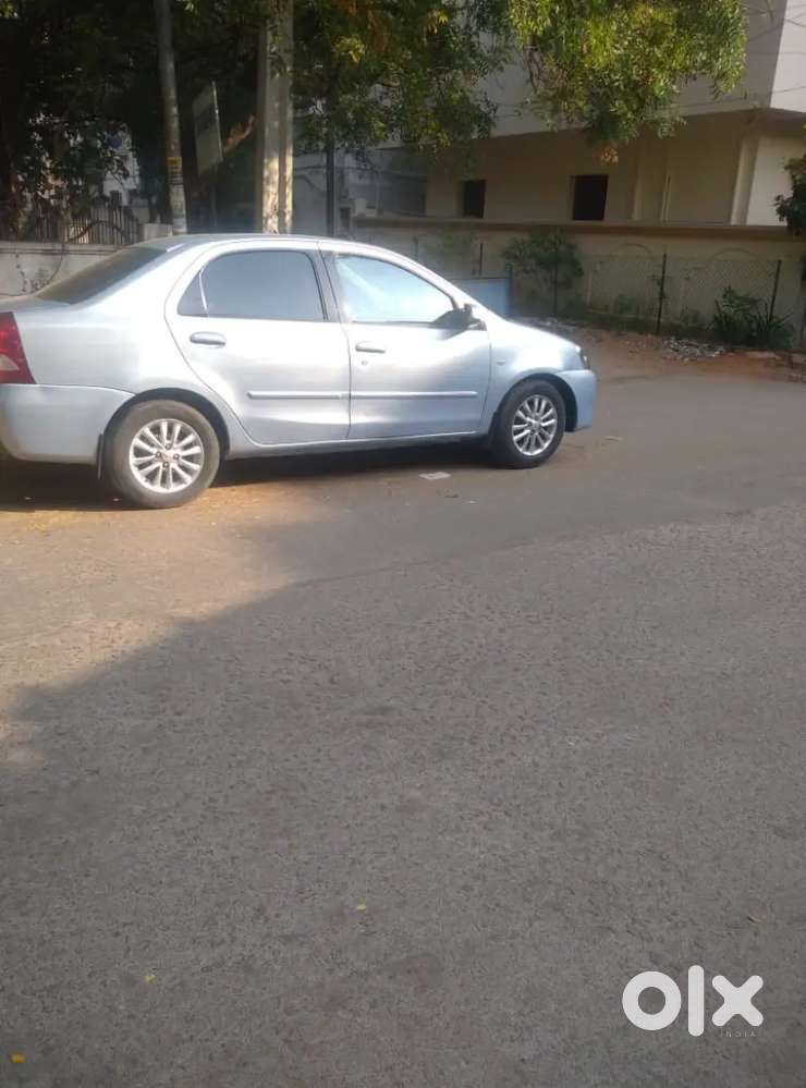 Toyota Etios 2013 Diesel 97000 Km Driven