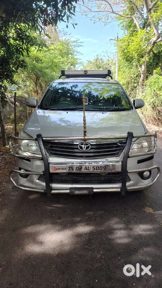 Toyota Innova Diesel 2012