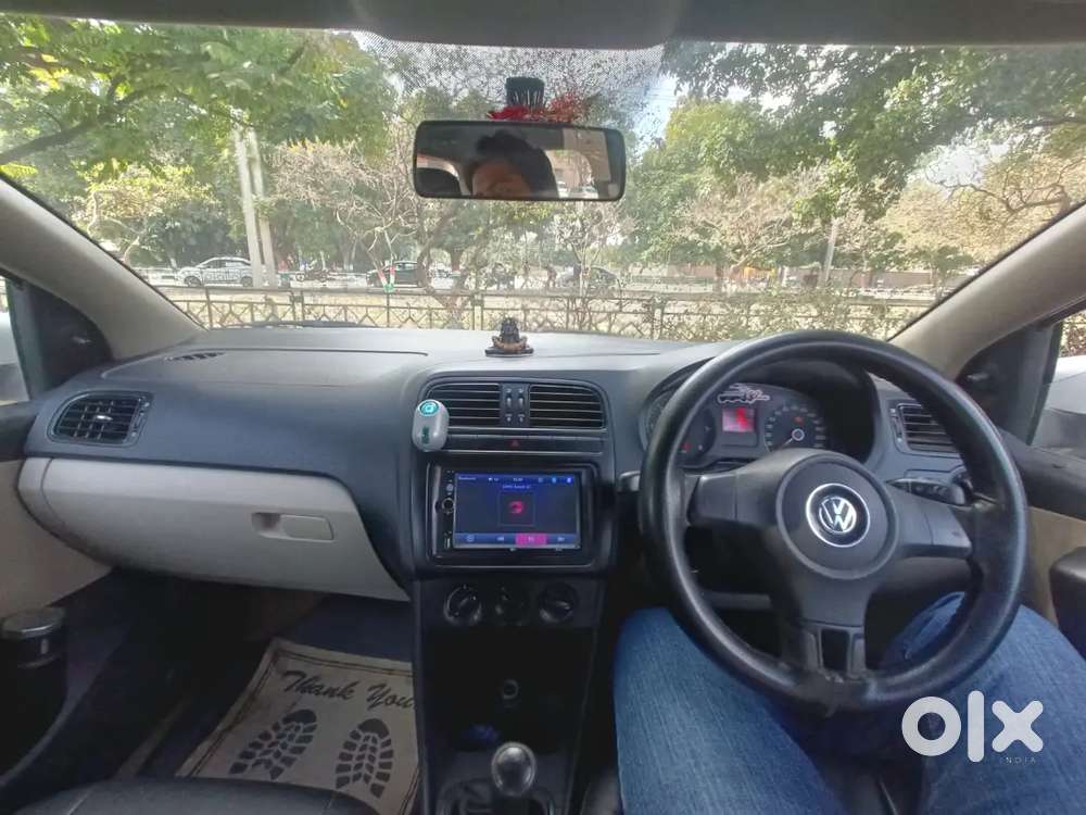 Volkswagen Polo 2012 Car