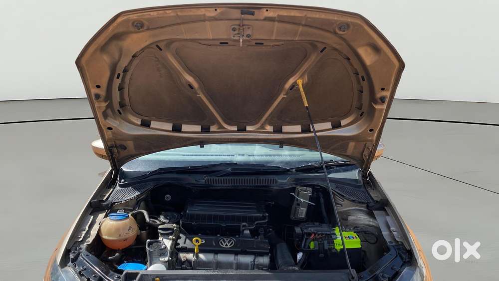 Volkswagen Vento 2010-2013 Petrol Highline, 2017, Petrol