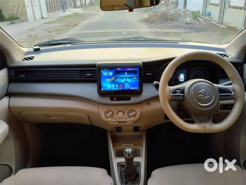 Ertiga 888+32petrol 44410
