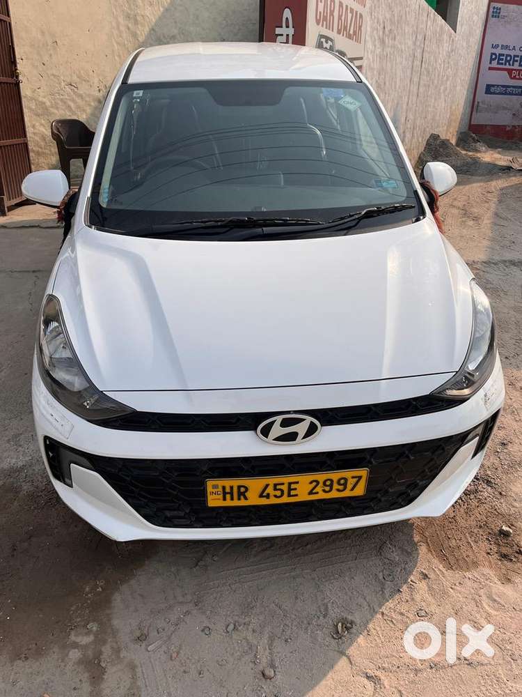 Hyundai Aura 2025 Cng & Hybrids Well Maintained