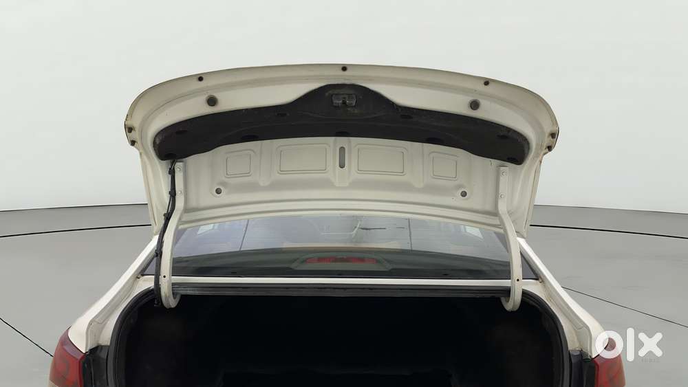 Hyundai Verna 1.6 Vtvt Sx, 2019, Petrol