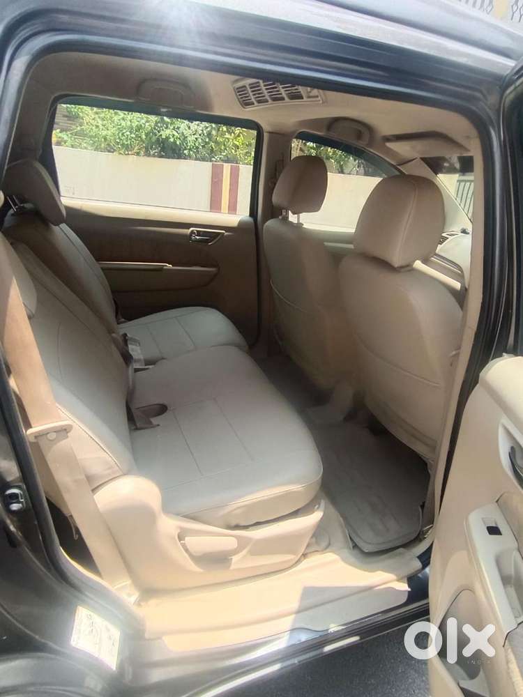 Maruti Suzuki Ertiga Zxi, 2014, Petrol