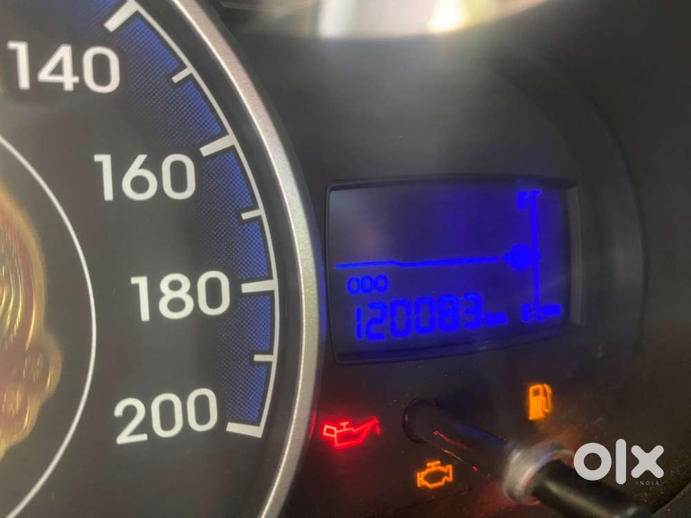 Hyundai I10 Sportz 2013
